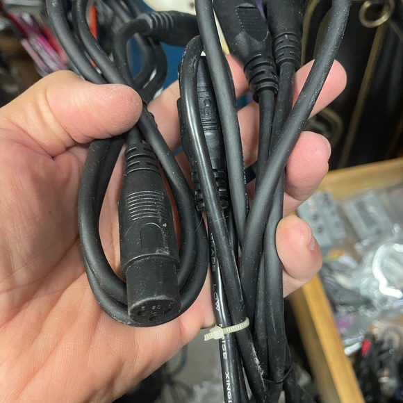 Dmx Cords For Stage Lights 
3 Pc  / 3 ft each - Picture 5 of 5